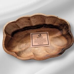 Wooden Scalloped Bowl